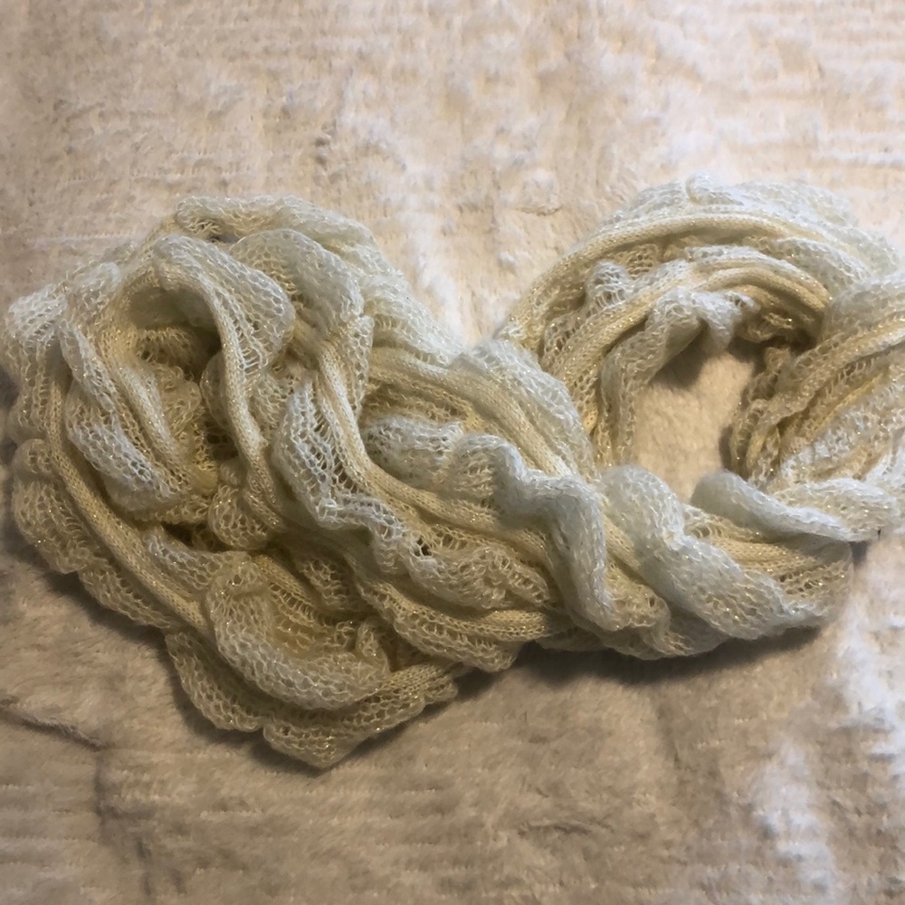 Warm infinity scarf